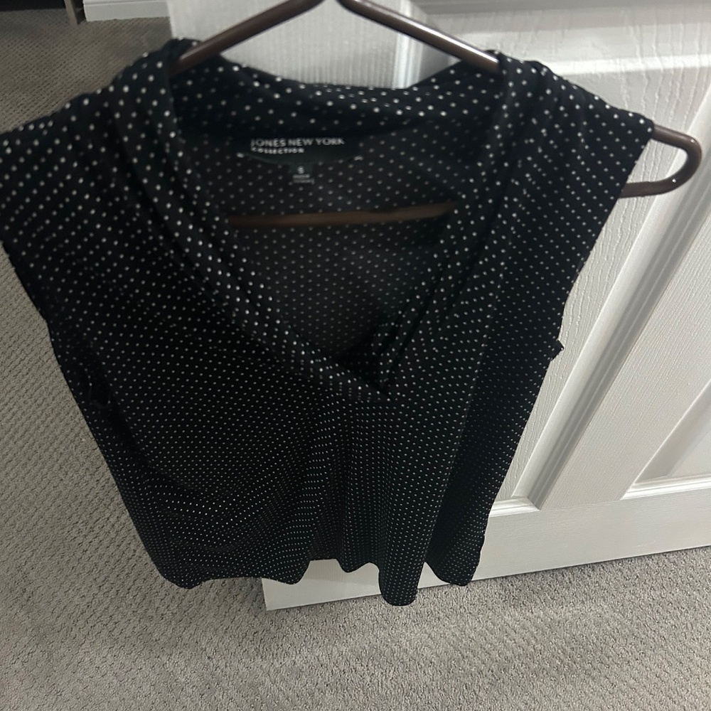 Jones New York Top - Picture 2 of 3